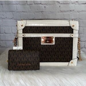 Michael Kors THEODORA Xbody/JET SET Wallet 2pc Set